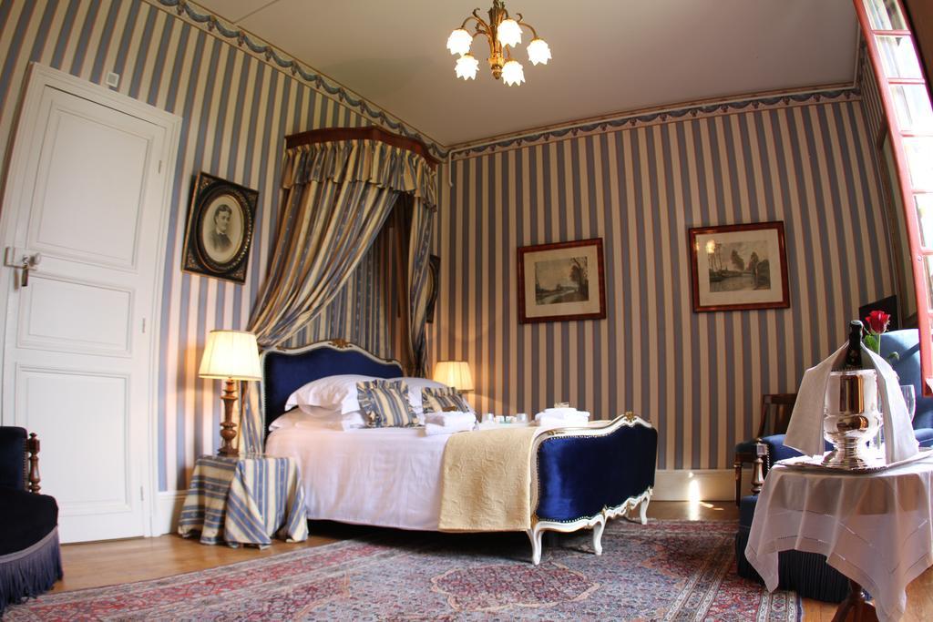 Chateau Du Breuil Bed & Breakfast Gevrolles Cameră foto